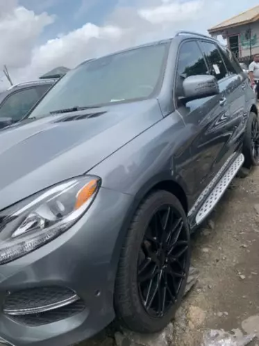 Mercedes-Benz GLE 350