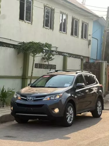 Toyota RAV 4