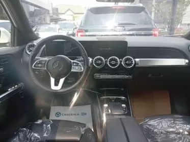 Mercedes-Benz GLB 250