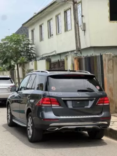 Mercedes-Benz GLE 350