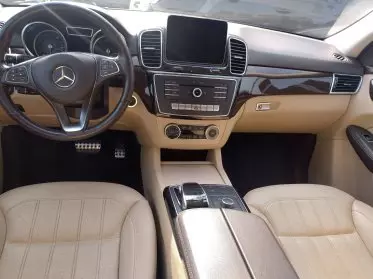 Mercedes-Benz GLE 400