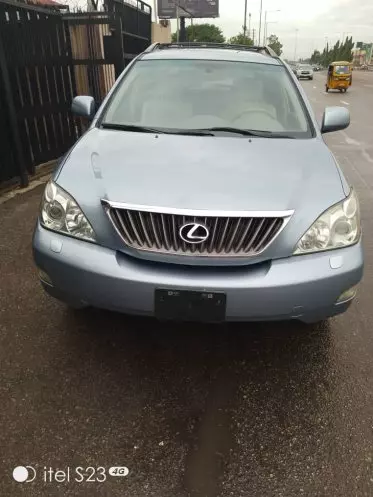 Lexus RX