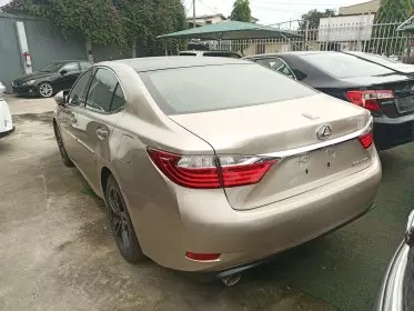 Lexus ES 350