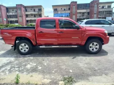 Toyota Tacoma