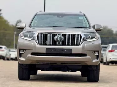 Toyota Land Cruiser Prado VX.L