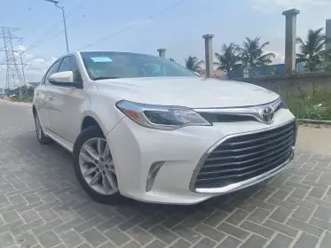 Toyota Avalon