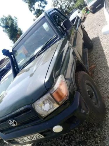 Toyota Land Cruiser