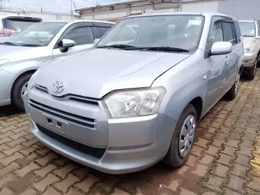 Toyota Succeed