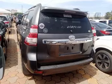 Toyota Landcruiser Prado
