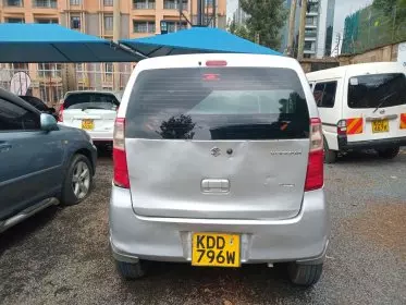 SUZUKI Wagon R