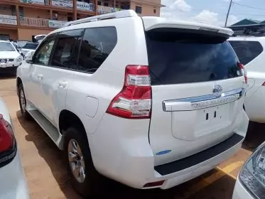 Toyota Landcruiser Prado