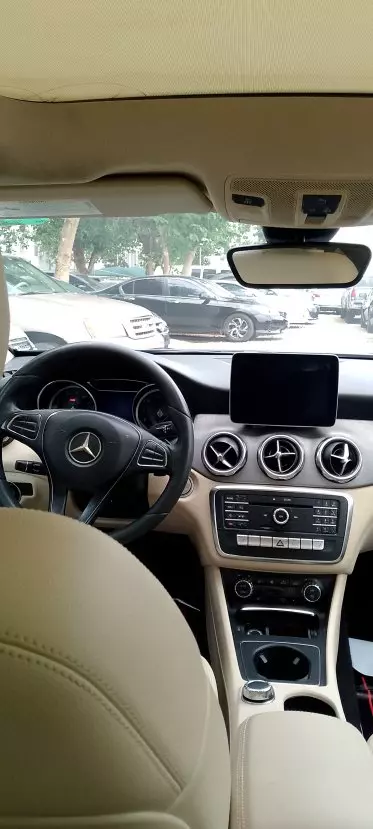 Mercedes-Benz GLA 250