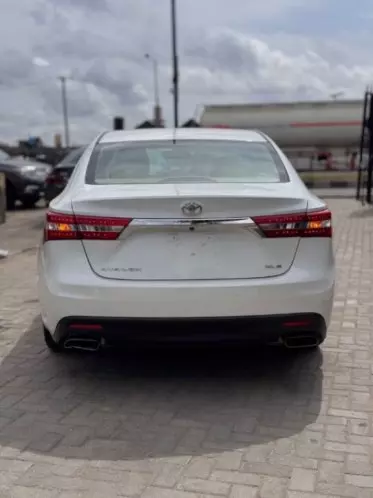 Toyota Avalon