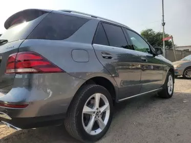 Mercedes-Benz GLE 350