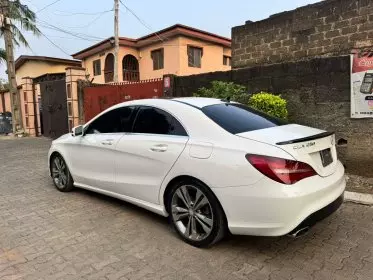 Mercedes-Benz CLA 250