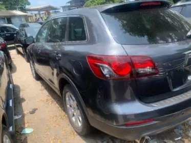 Mazda CX-9