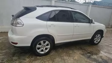 Lexus RX 330
