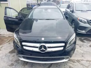 Mercedes-Benz GLA 250