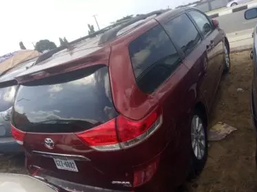 Toyota Sienna