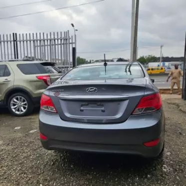 Hyundai Accent