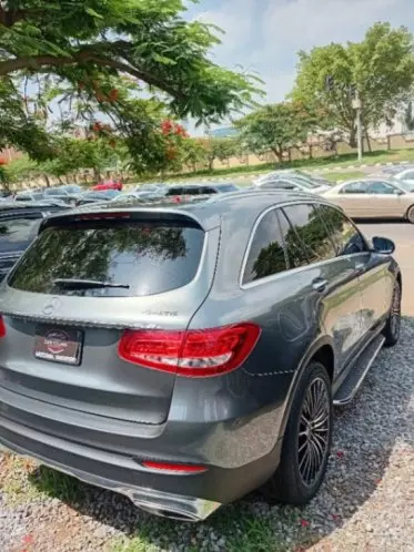 Mercedes-Benz GLC 300