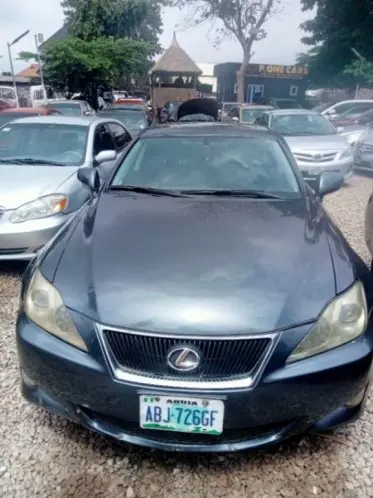 Lexus IS 250
