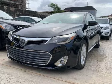 Toyota Avalon