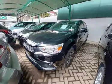 Mitsubishi RVR