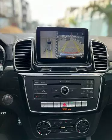 Mercedes-Benz GLE 400