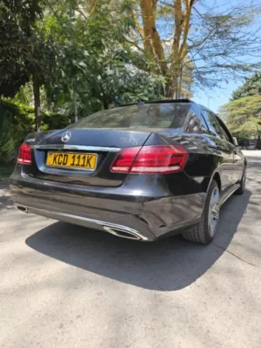 Mercedes-Benz E250