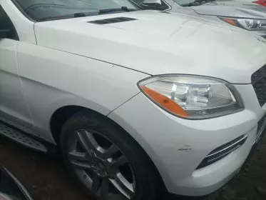 Mercedes-Benz ML 350