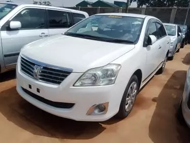 Toyota Premio