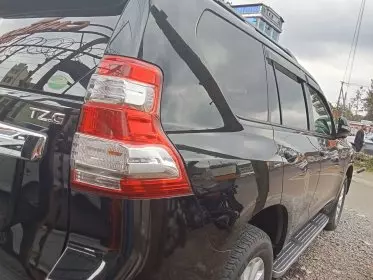 Toyota Landcruiser prado TZ