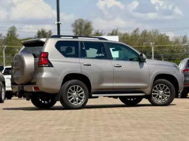 Toyota Landcruiser Prado