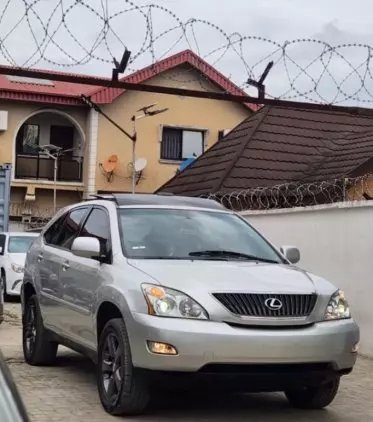 Lexus RX 330