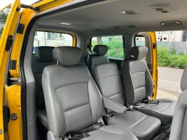Hyundai H-1 Starex