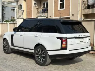 RANGE ROVER Bespoke 