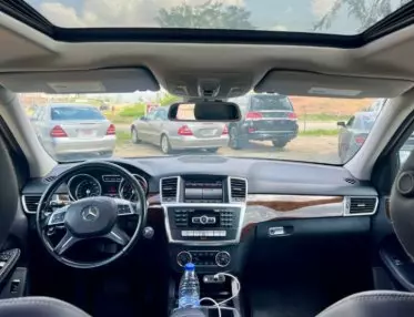 Mercedes-Benz ML 350