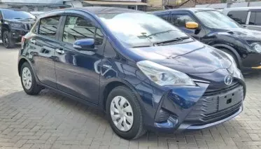 Toyota vitz hybrid