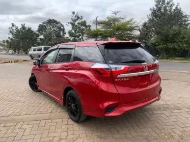 Honda Fit shuttle hybrid