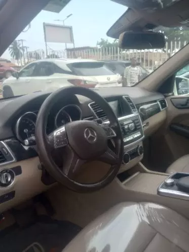 Mercedes-Benz ML 350