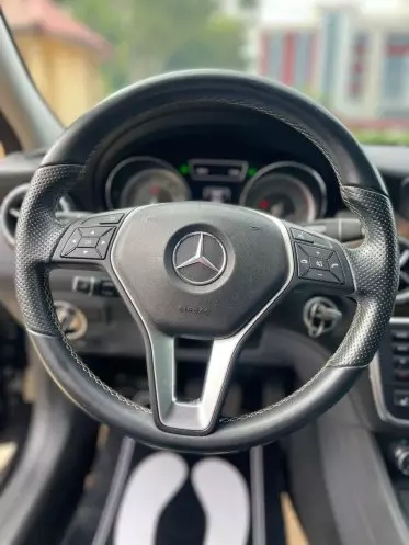 Mercedes-Benz GLA 250
