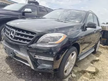 Mercedes-Benz ML 400