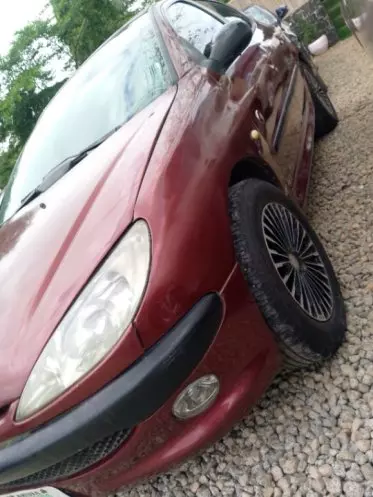 Peugeot 206