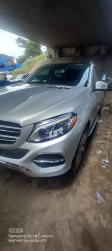 Mercedes-Benz GLE 350
