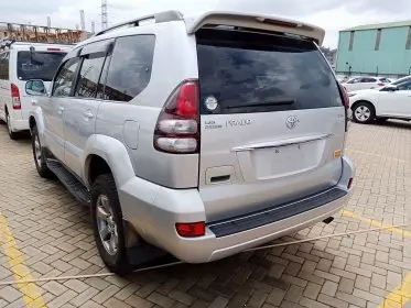 Toyota Landcruiser Prado
