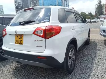 SUZUKI Escudo 