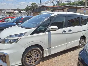 Nissan Serena Hybrid