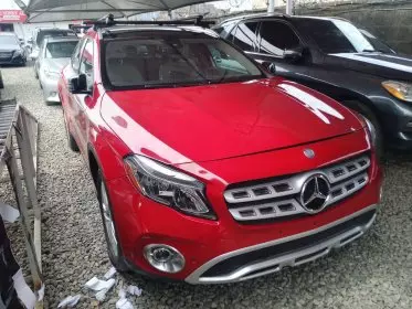 Mercedes-Benz GLA 250