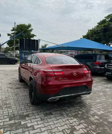 Mercedes-Benz GLC 300